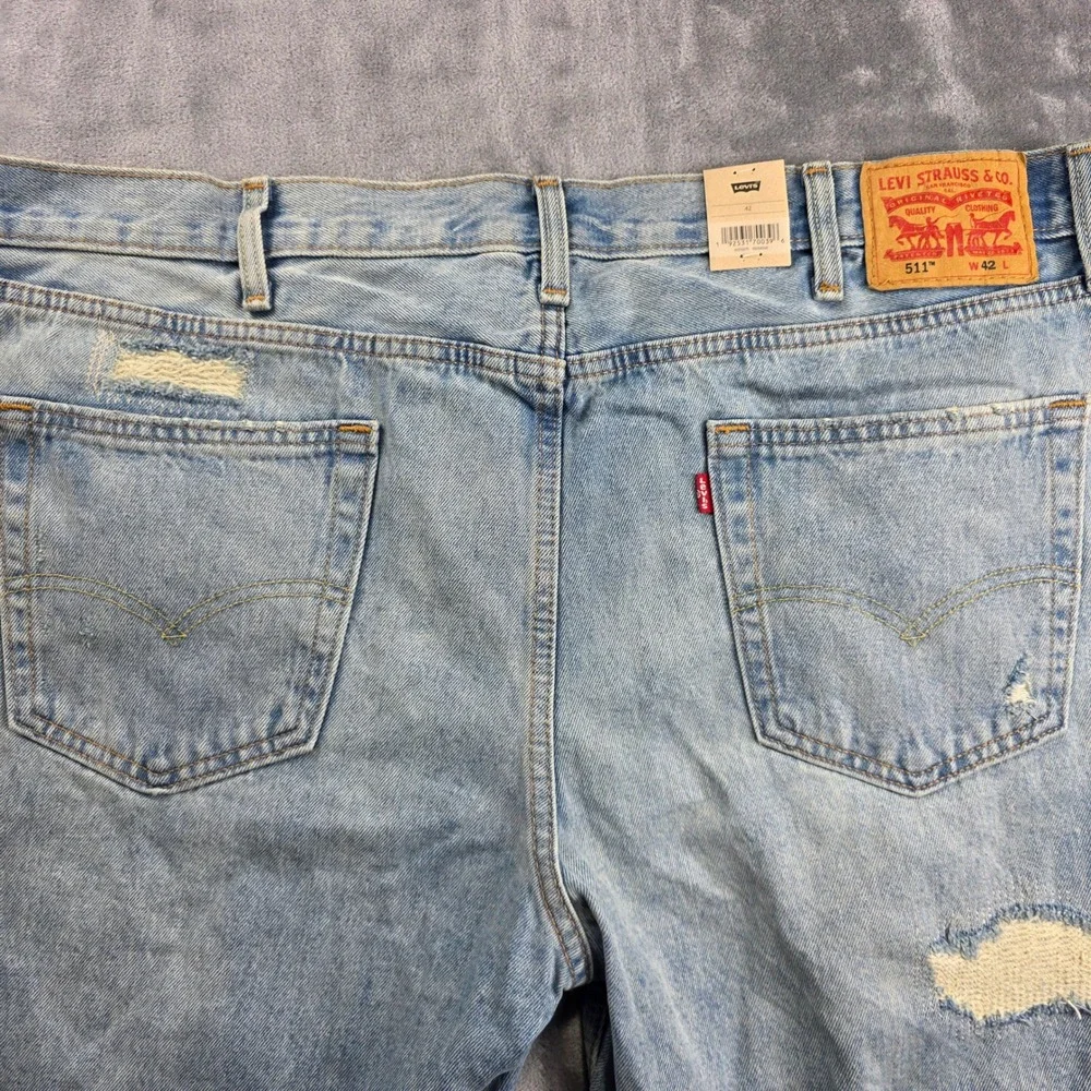 NEW Levi's 511 Slim Shorts Mens 42 Light Blue Distressed Ripped Denim‎ Cutoff